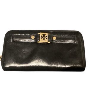 Vintage Tory Burch Black Leather Zip Wallet with Gold Logo